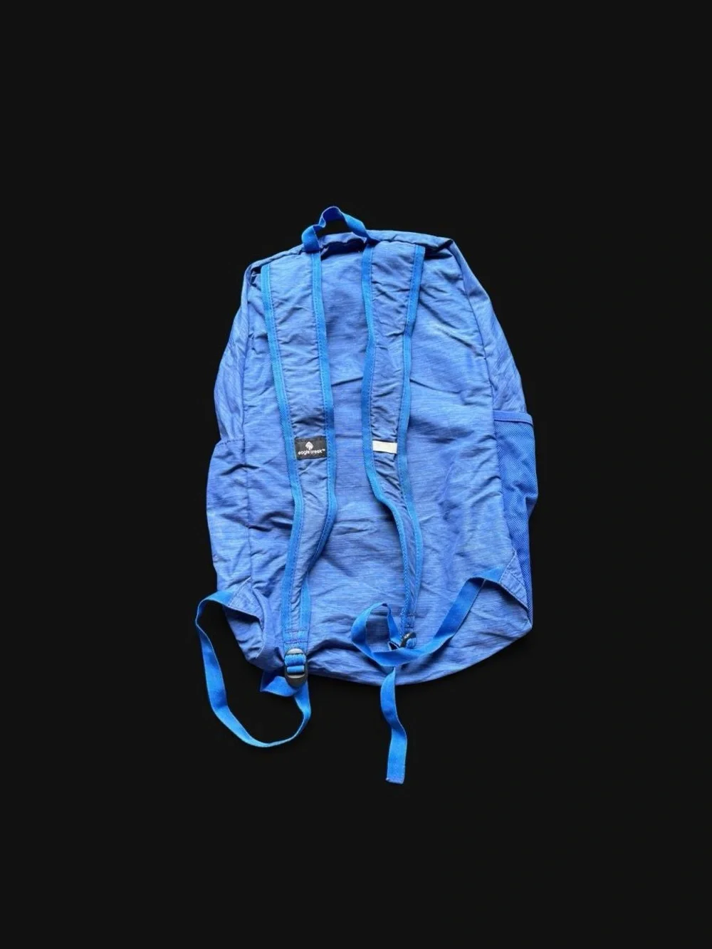 ✨ Blue Edge Creek backpack with subtle horizontal stripes✨
